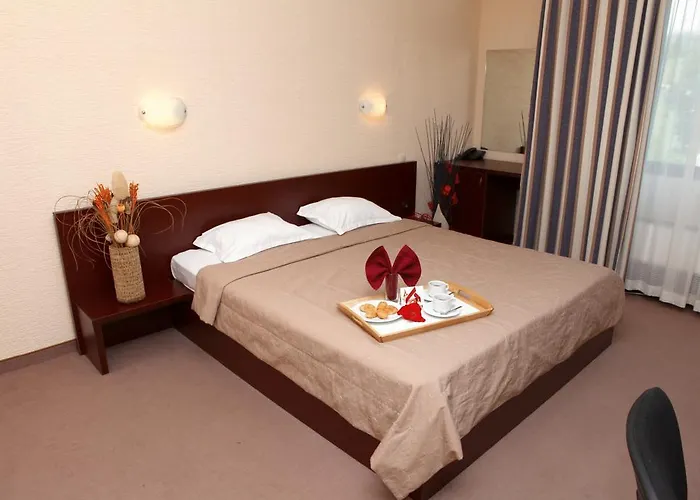 Hotel Time Out-sandanski 3*